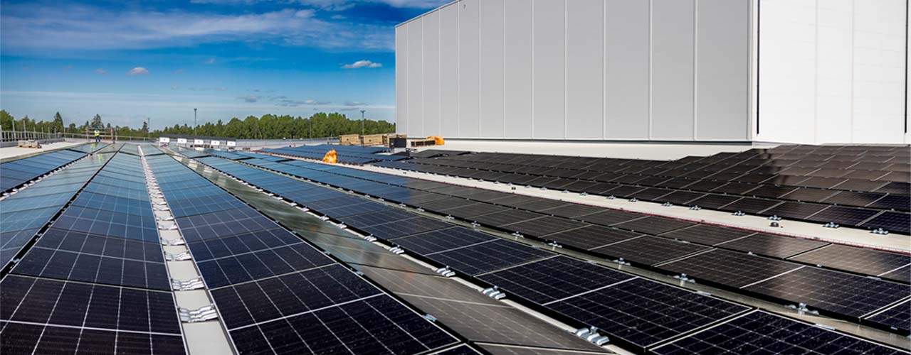 Starka samarbeten ger energi i Ahlsells satsning på solceller