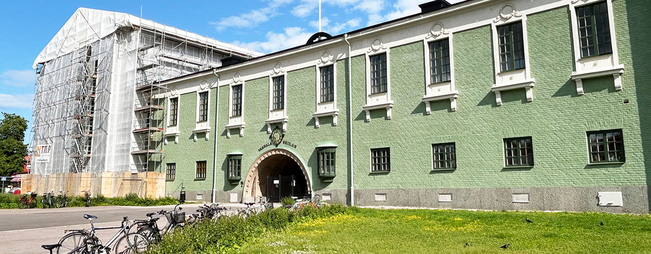 Varsamt ljuslyft i Vaksalaskolans kulturhistoriska miljö