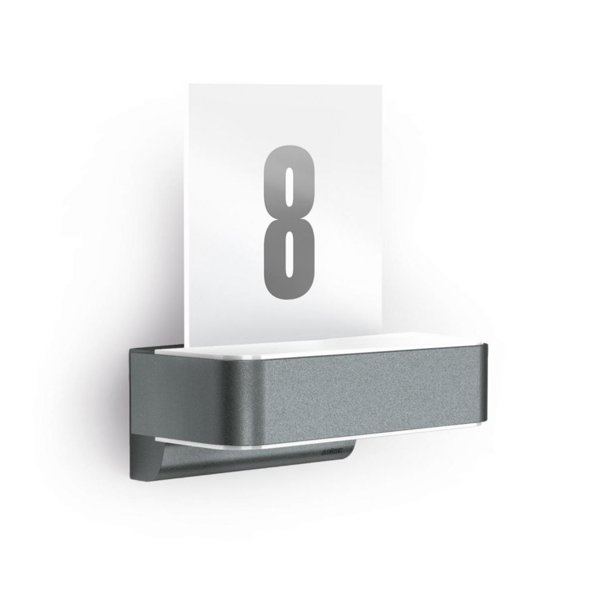 Väggarmatur Serie 820 Sensor, Upp/Nedljus, Belyst husnummer - VÄGGARM 9,8W 679LM 3K CONNECT UPP/NEDLJUS HUSNR L820