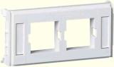 Mounting plate for outlet