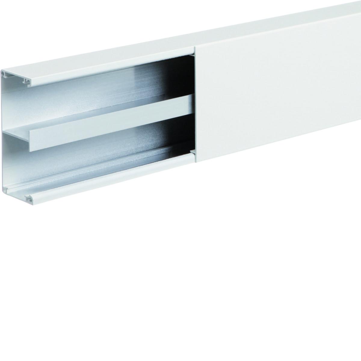 Matarkanal vit metall BRAN, Hager - MATARKANAL BRAN 44X100 ALU/VIT BRAN4410009016