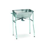 Laundry drawer on galvanized leg frame, Nimo